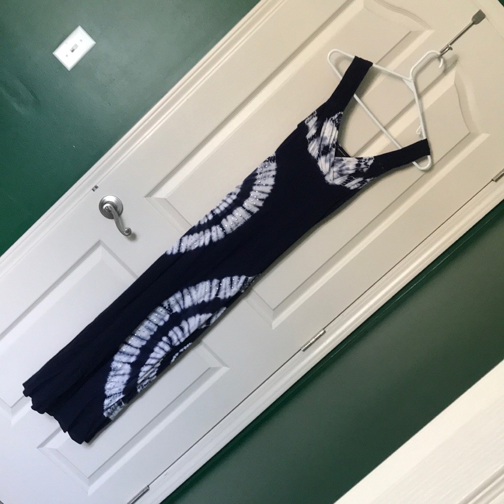 Tie dye maxi dress. Very figure flattering.